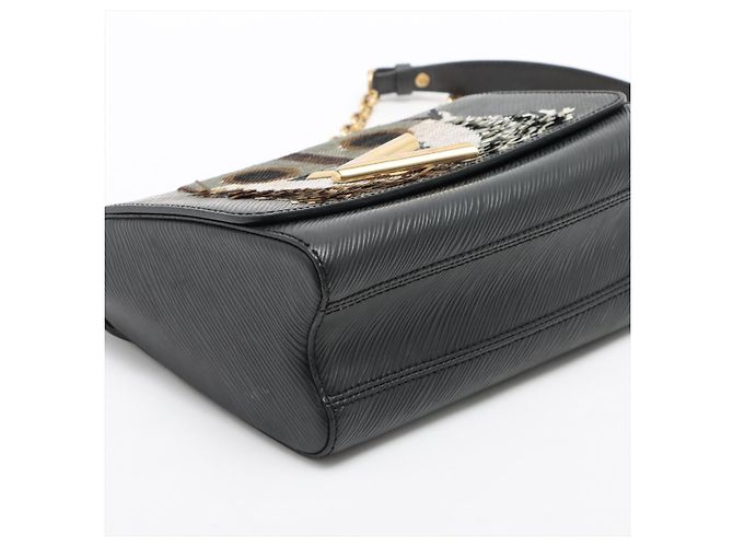 Louis Vuitton Twist Epi Leather MM Nero - vista 5