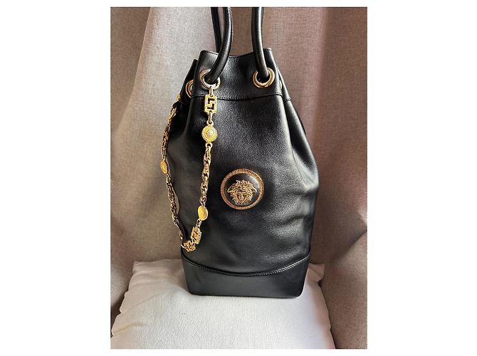 Vintage Gianni Versace Eimer Tasche Schwarz Gold hardware - Ansicht 20