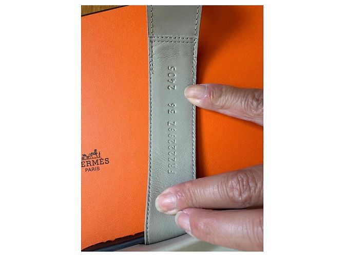 Sandali Hermès Chypre in vitello beige - vista 7