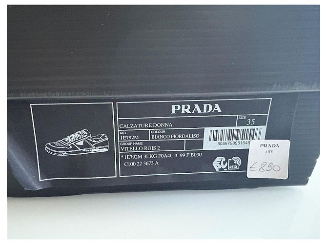 Baskets Prada Downtown en cuir perforé blanc - vue 8