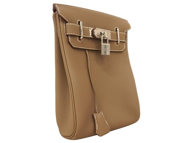 Hermès Borsa a tracolla Hermes Kelly Akkad PM Taupe - vista 2