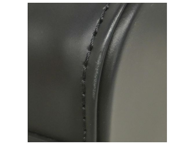 Zaino Alma Epi Louis Vuitton M25103 Nero - vista 6