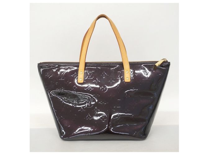 Borsa Tote Vernis Bellevue GM di Louis Vuitton Bordò - vista 11