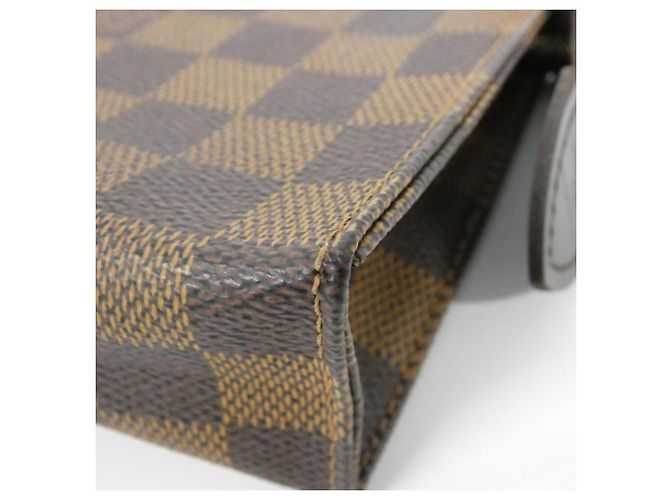 Pochette da Toilette Damier Louis Vuitton Marrone - vista 3