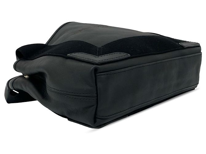 Bolsa Cabas XS Balenciaga em couro de bezerro perfurado preto e marinho - vista 3