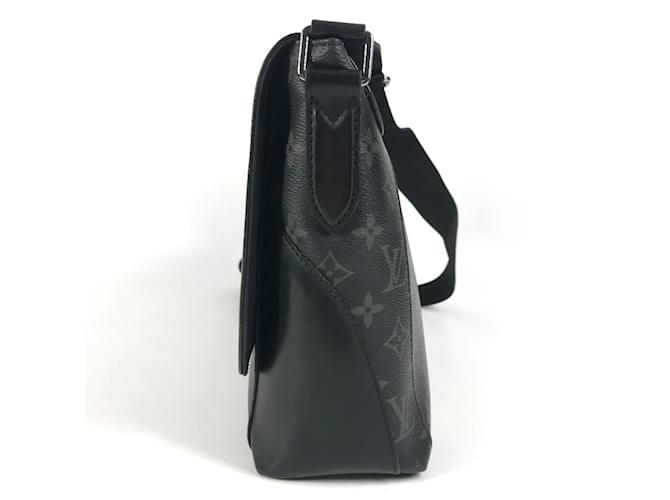 Borsa Messenger Explorer PM Monogram Eclipse Louis Vuitton Nero Monogramma - vista 4