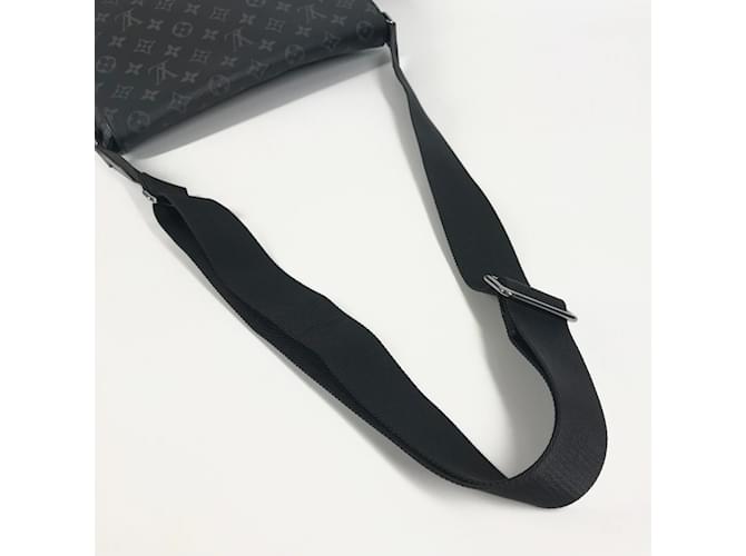 Borsa Messenger Explorer PM Monogram Eclipse Louis Vuitton Nero Monogramma - vista 6