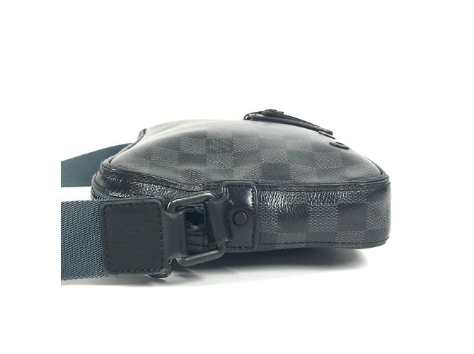 Louis Vuitton Damier Graphite Alpha Messenger Bag Black Damier ebene - view 3