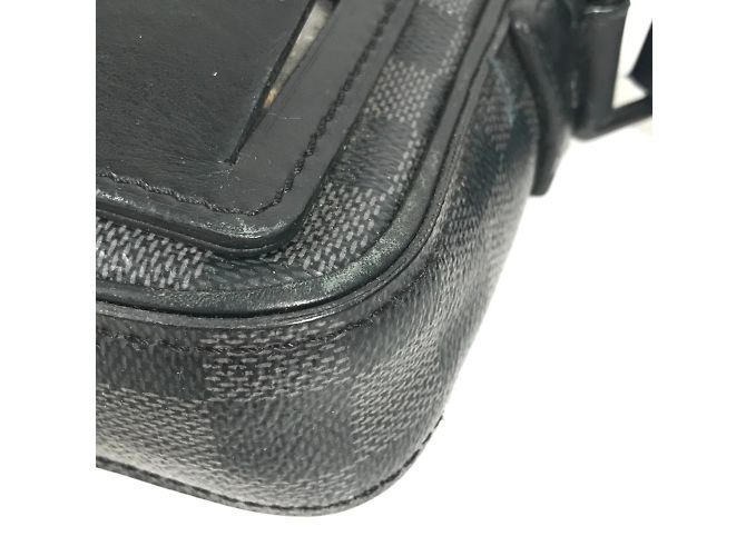 Louis Vuitton Damier Graphite Alpha Messenger Bag Black Damier ebene - view 6