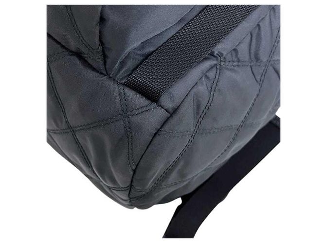 Prada Rucksack aus gestepptem Nylon und Leder Schwarz - Ansicht 8
