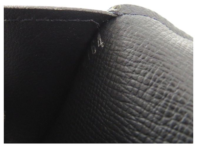 Portafoglio Lungo Brazza Taiga di Louis Vuitton Blu navy - vista 10
