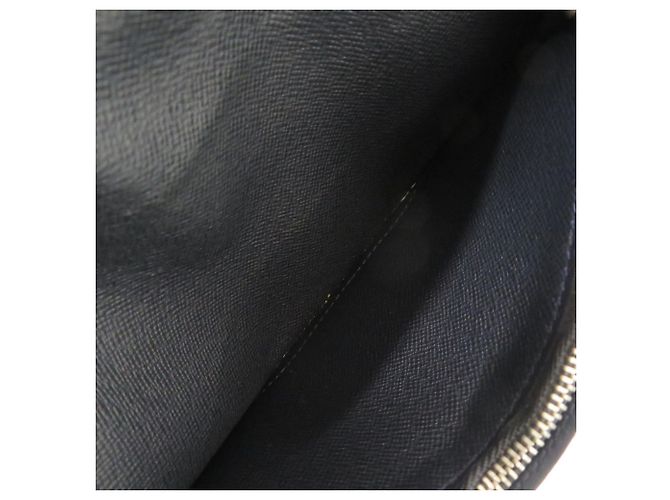 Portafoglio Lungo Brazza Taiga di Louis Vuitton Blu navy - vista 6