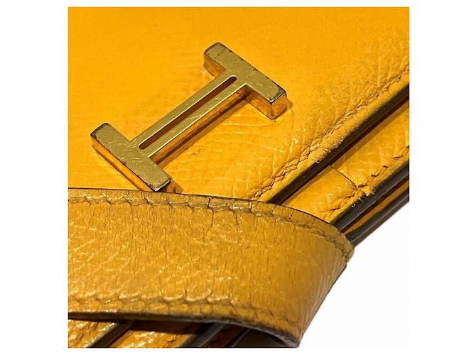 Cartera Larga Bearn de Hermès en Amarillo Azufre - vista 7