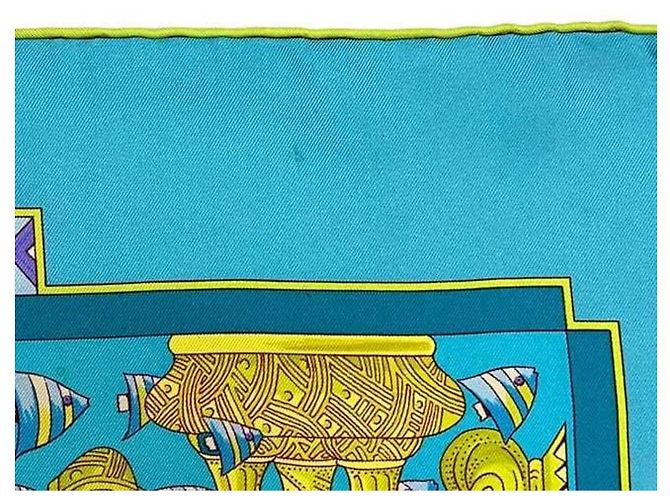 Sciarpa Hermès Carré 90 in azzurro chiaro Blu chiaro - vista 7