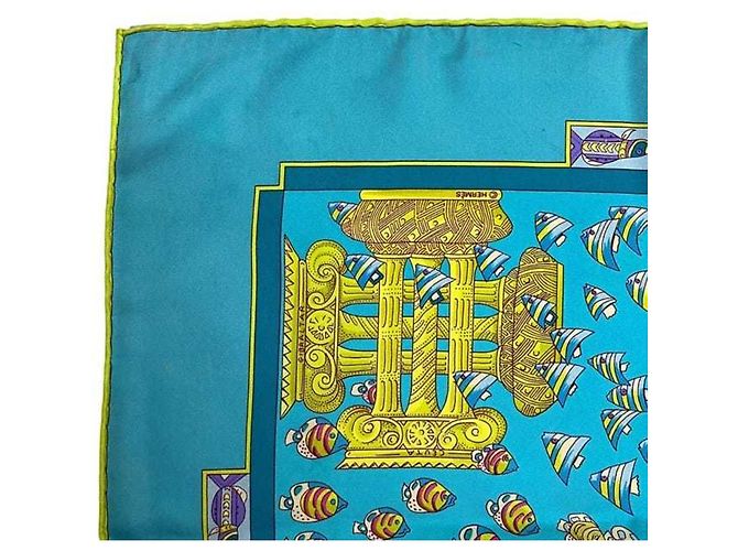 Sciarpa Hermès Carré 90 in azzurro chiaro Blu chiaro - vista 8