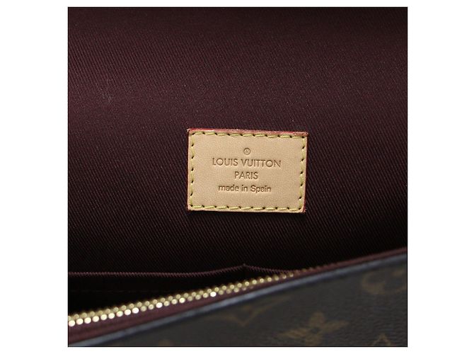 Bolso Louis Vuitton Monogram Cluny BB Castaño Burdeos Azul marino - vista 6