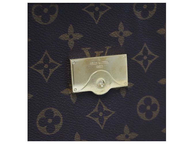 Bolso Louis Vuitton Monogram Cluny BB Castaño Burdeos Azul marino - vista 7