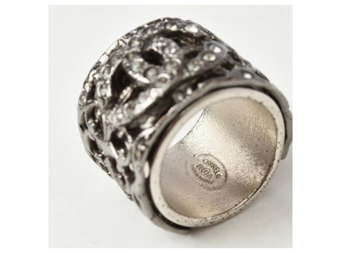 Anello in gunmetal con strass e perle Chanel Coco Mark Metallico - vista 5