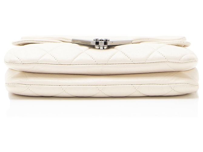 Gabrielle Borsa a Spalla Envelope in Pelle di Agnello Chanel Bianco - vista 4