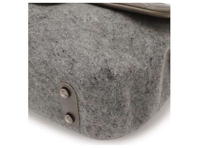 Borsa a Spalla Matelassé Chanel Grigio Kaki - vista 3