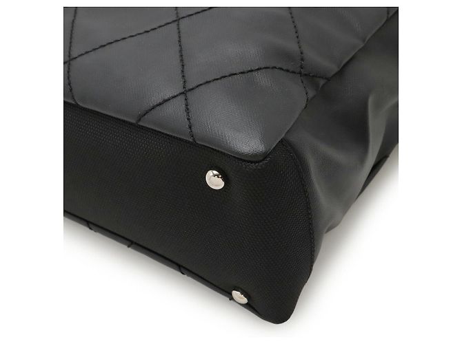 2.55 Chanel Paris Biarritz Tote PM Nero - vista 3