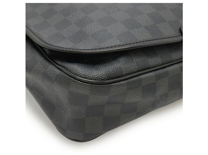 Louis Vuitton Damier Graphite Daniel MM Umhängetasche Schwarz - Ansicht 3
