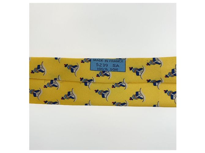 Hermès Seeschiff-Muster Seidenkrawatte 9 cm Gelb - Ansicht 4