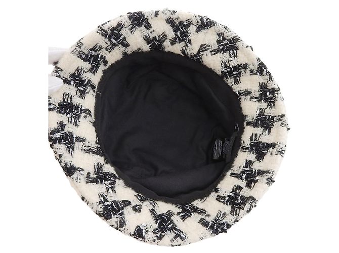 Timeless Cappello in tweed a scacchi COCO di Chanel in lana Nero Bianco - vista 5