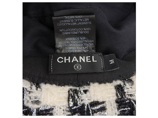 Timeless Cappello in tweed a scacchi COCO di Chanel in lana Nero Bianco - vista 6