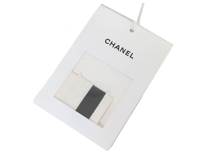 Timeless Gonna Mini Multi-Bordi Logo COCO Mark di Chanel Nero Bianco - vista 9