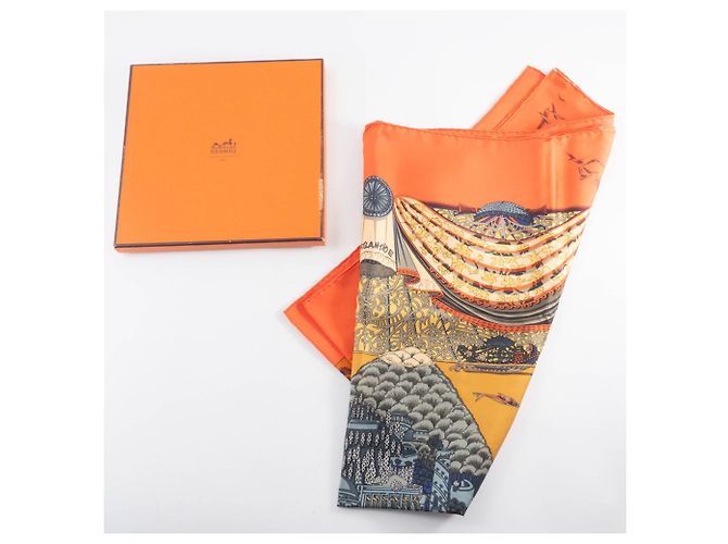 Sciarpa Hermès Carré 90 - L'ATLANTIDE Arancione - vista 11