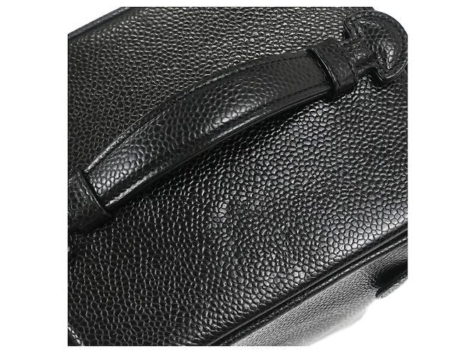 Timeless Beauty case vintage senza tempo Chanel in caviar piccolo - vista 5