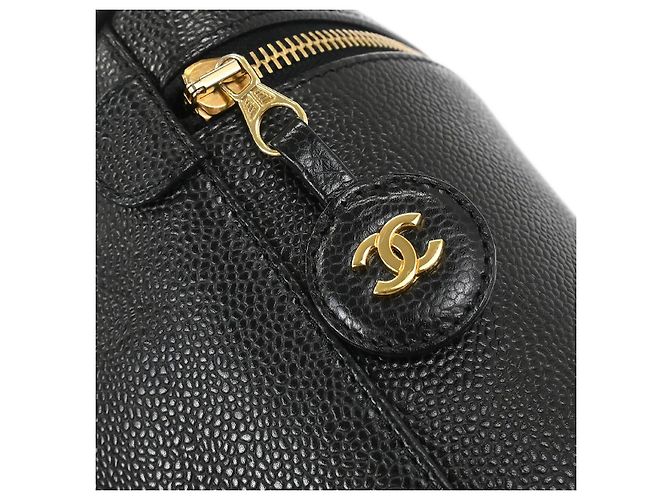 Timeless Beauty case vintage senza tempo Chanel in caviar piccolo - vista 6