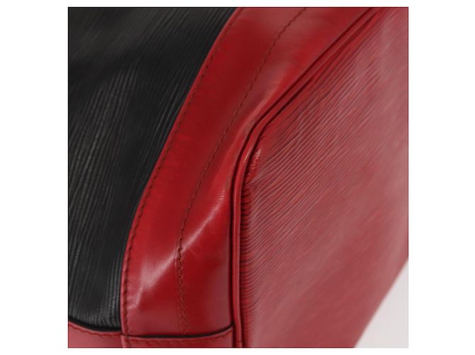 LOUIS VUITTON Epi Noe Schultertasche Bicolor Schwarz Rot M44017 LV Auth 158992 - Ansicht 15