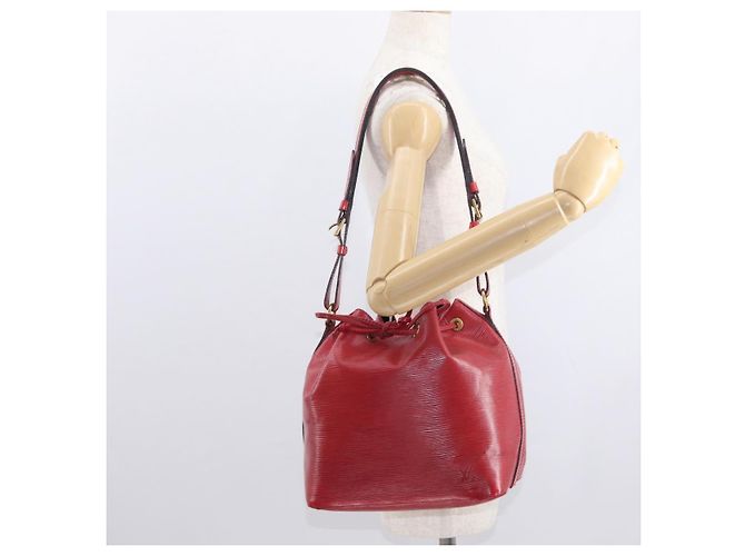 Noe LOUIS VUITTON Borsa a Spalla Petit Noé Epi Rossa M44107 LV Auth 161223 Rosso - vista 21