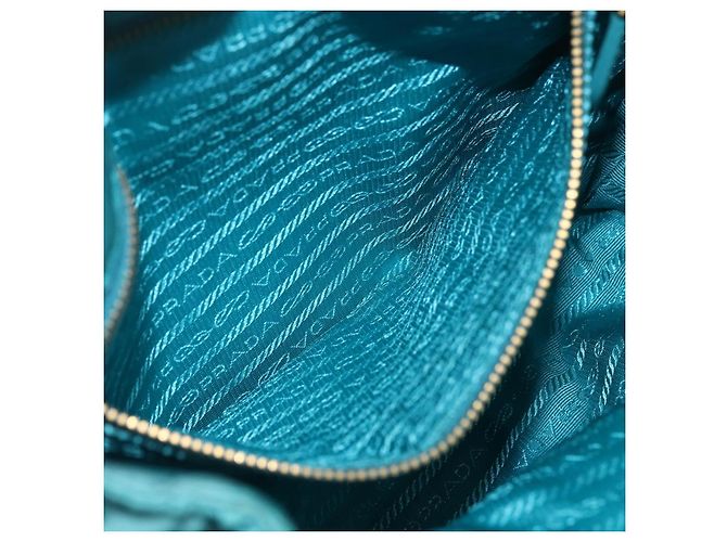 Borsa a Spalla PRADA in Nylon Blu Turchese Oro Auth 161283 D'oro - vista 22