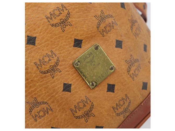 Borsa a Spalla MCM Logogram Vicetos PVC Marrone Oro Auth 162987 D'oro - vista 12