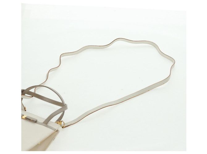 Borsa a mano Vala in pelle 2 in 1 bianca e oro Auth 160802 di Salvatore Ferragamo Bianco D'oro - vista 15