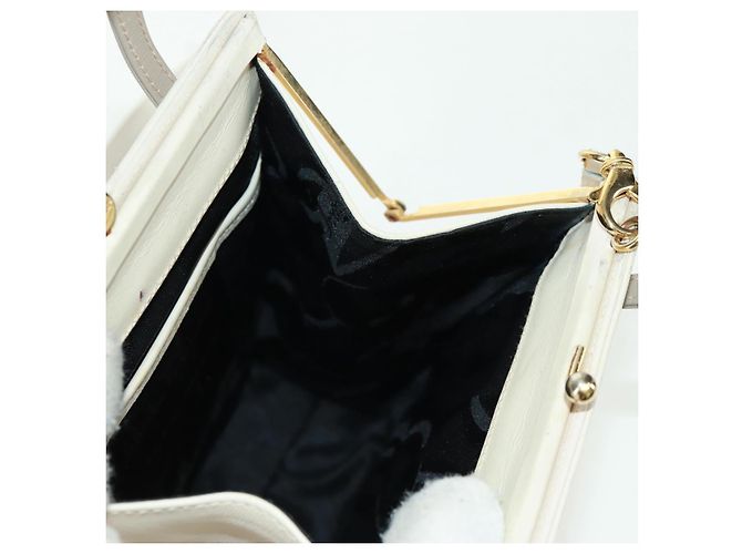Borsa a mano Vala in pelle 2 in 1 bianca e oro Auth 160802 di Salvatore Ferragamo Bianco D'oro - vista 22