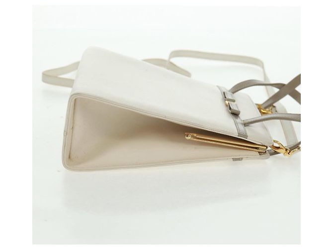 Borsa a mano Vala in pelle 2 in 1 bianca e oro Auth 160802 di Salvatore Ferragamo Bianco D'oro - vista 4