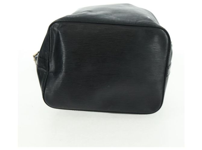 Noe LOUIS VUITTON Borsa a Spalla Petit Noé Epi Nera M44102 LV Auth 162962 Nero - vista 5