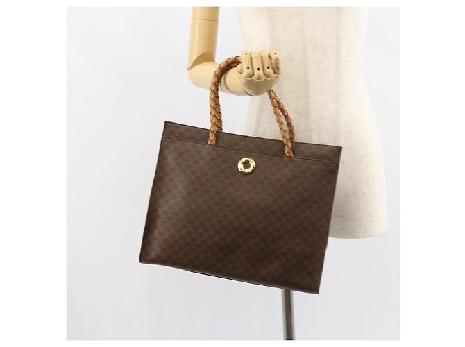 Céline Borsa a mano in tela Macadam CELINE in pelle PVC marrone oro Auth 161051 D'oro - vista 23