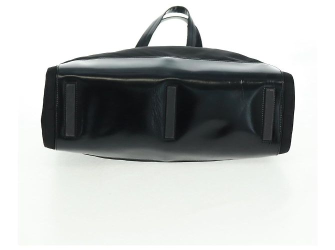 Borsa Tote Prada in Nylon Nero Argento Auth 160719 - vista 5