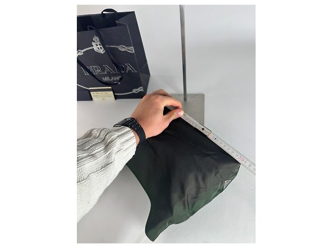 Vintage Prada Polyester Handtasche Grün - Ansicht 10