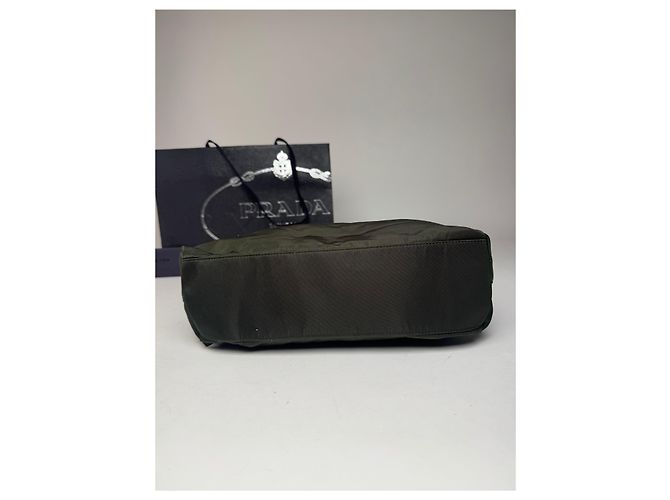 Vintage Prada Polyester Handtasche Grün - Ansicht 12