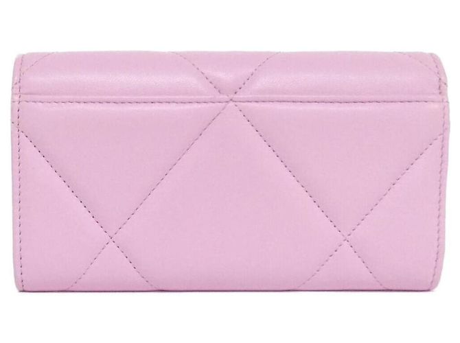 Billetera bi-fold de cuero de cordero rosa Chanel 19 Line - vista 2