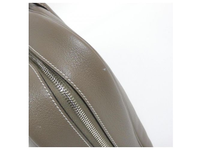 Borsa Hermès Victoria II 12H Taupe - vista 4