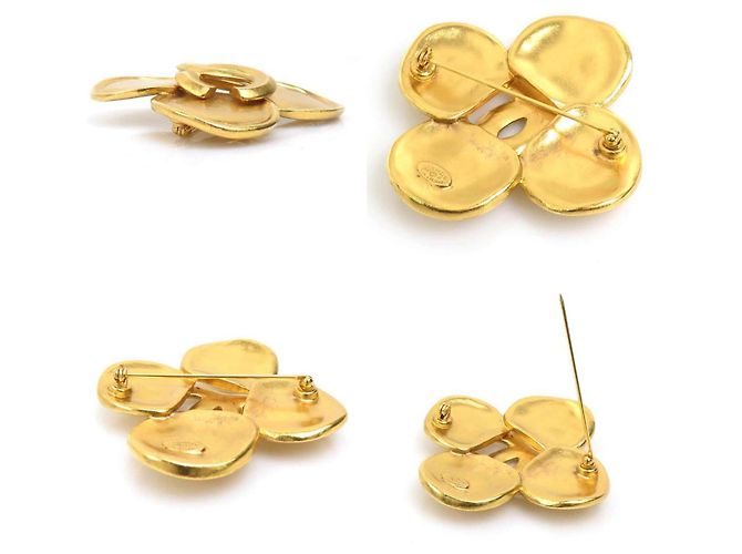 Spilla in metallo dorato Chanel Coco Mark D'oro - vista 3