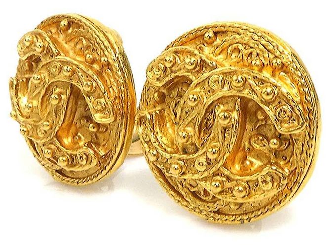Orecchini in metallo dorato Chanel Coco Mark D'oro - vista 2