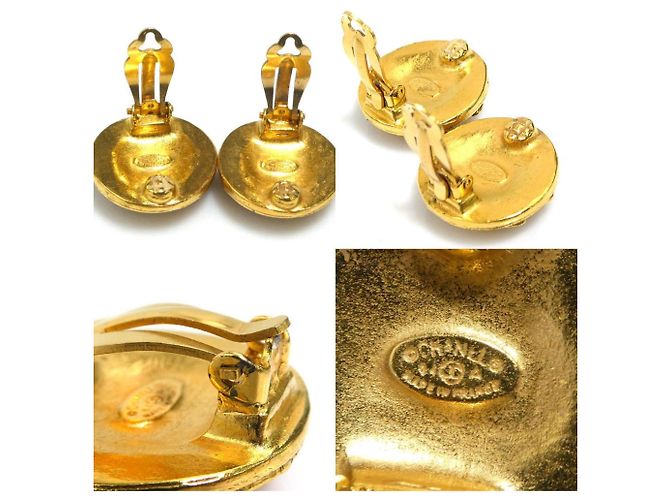 Orecchini in metallo dorato Chanel Coco Mark D'oro - vista 5
